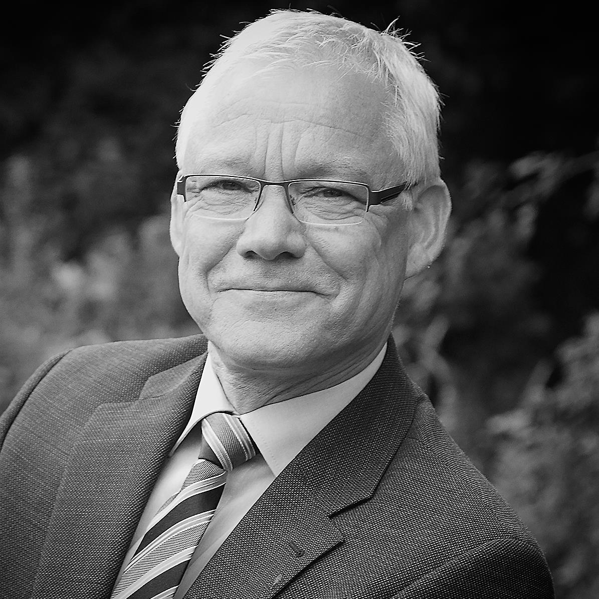 András RajkGeschäftsführer